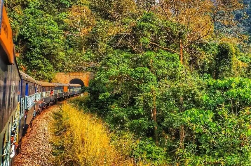 Yedakumeri Railway Track